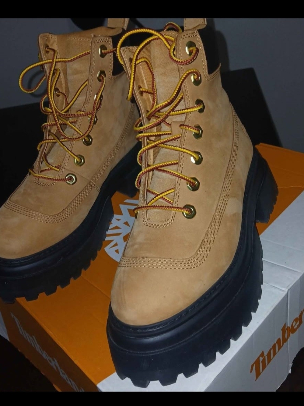 Timberland Wheat Nubuck Lace-Up Platform Lug Boots